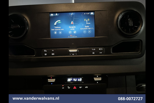 Mercedes-Benz Sprinter 317 CDI 170pk L3H2 Euro6 Airco | Apple Carplay | 360 Graden Camera | Navigatie Android Auto, Cruisecontrol, Chauffeursstoel, Parkeersensoren, Stoelverwarming, Bijrijdersbank