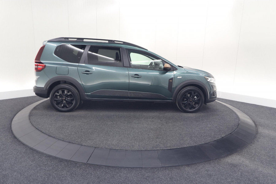 Dacia Jogger TCe 110 Extreme | 7 Zitplaatsen | Camera | Dodehoekdetectie | Stoelverwarming | Apple Carplay