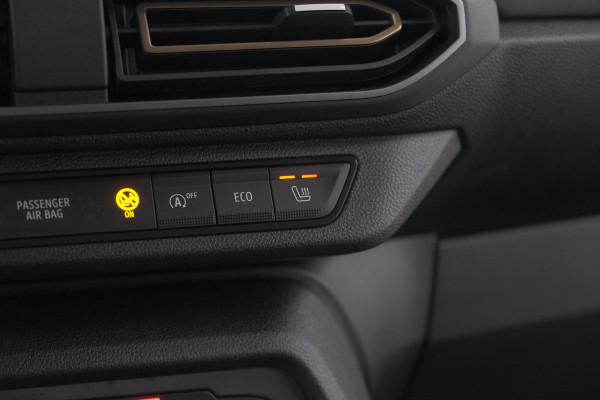 Dacia Jogger TCe 110 Extreme | 7 Zitplaatsen | Camera | Dodehoekdetectie | Stoelverwarming | Apple Carplay