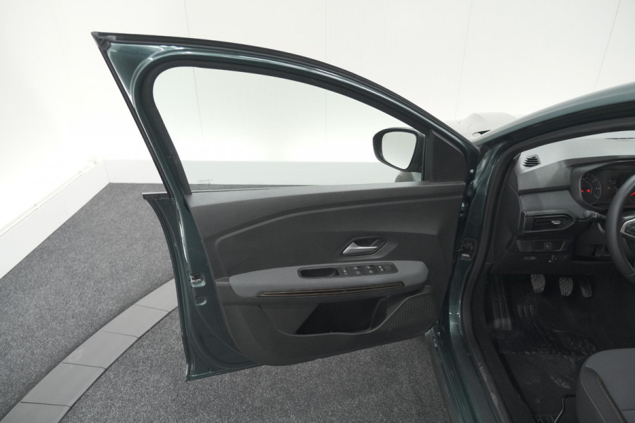 Dacia Jogger TCe 110 Extreme | 7 Zitplaatsen | Camera | Dodehoekdetectie | Stoelverwarming | Apple Carplay