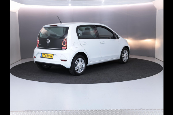 Volkswagen up! 1.0 BMT high up! 60 pk | Navigatie via App | Airco | Cruise control | Parkeersensoren achter |