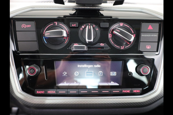 Volkswagen up! 1.0 BMT high up! 60 pk | Navigatie via App | Airco | Cruise control | Parkeersensoren achter |
