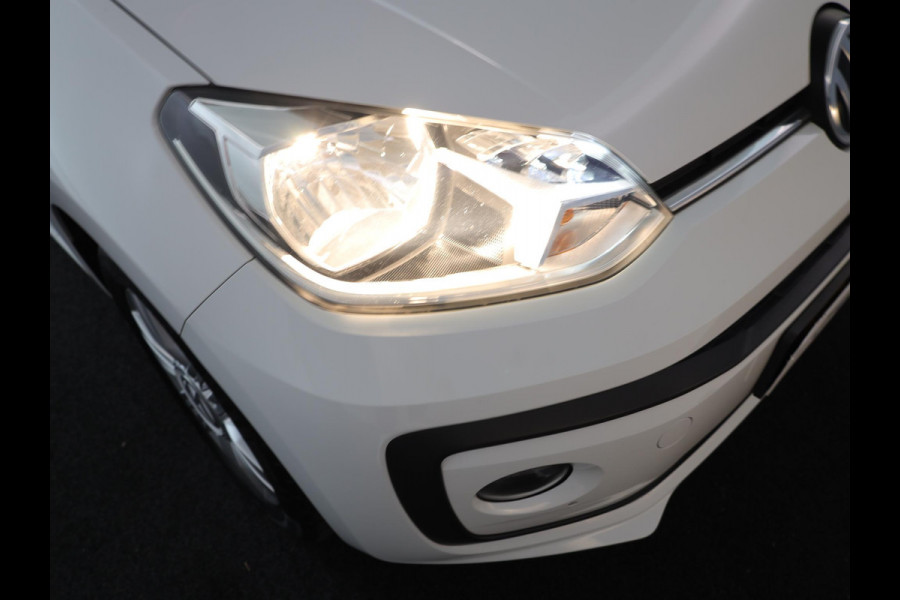 Volkswagen up! 1.0 BMT high up! 60 pk | Navigatie via App | Airco | Cruise control | Parkeersensoren achter |