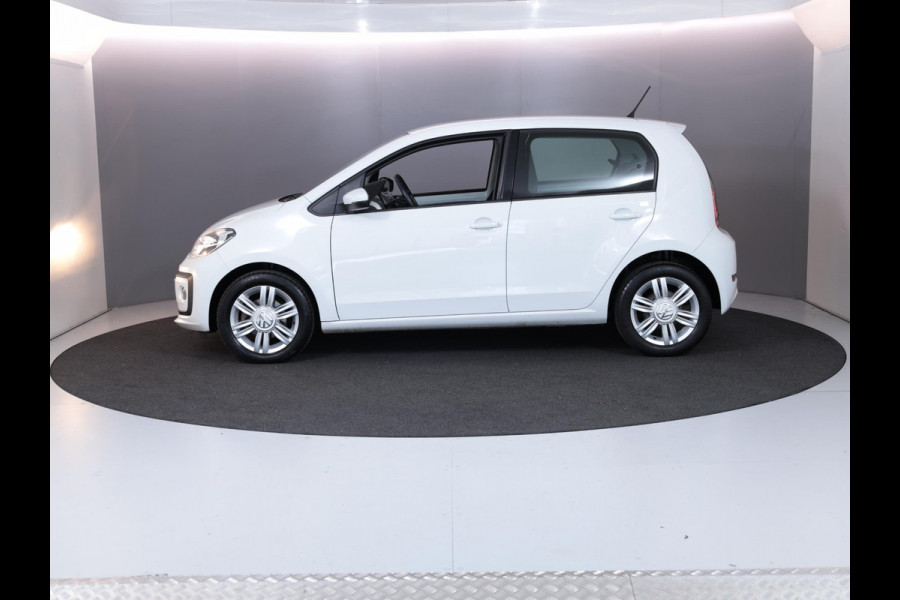 Volkswagen up! 1.0 BMT high up! 60 pk | Navigatie via App | Airco | Cruise control | Parkeersensoren achter |