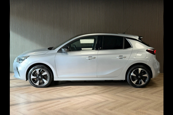 Opel CORSA-E Ultimate electrisch PANORAMADAK KEYLESS-GO CAMERA STOEL/ STUURVERWARMING DODEHOEKSENSOR Opel CORSA-E Ultimate electrisch PANORAMADAK KEYLESS-GO CAMERA STOEL/ STUURVERWARMING DODEHOEKSENSOR