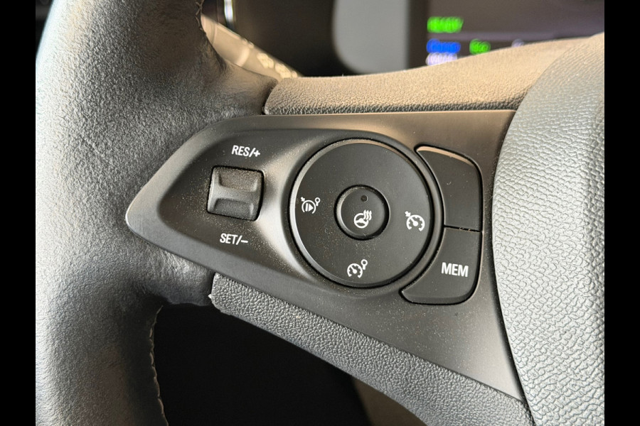 Opel CORSA-E Ultimate electrisch PANORAMADAK KEYLESS-GO CAMERA STOEL/ STUURVERWARMING DODEHOEKSENSOR Opel CORSA-E Ultimate electrisch PANORAMADAK KEYLESS-GO CAMERA STOEL/ STUURVERWARMING DODEHOEKSENSOR