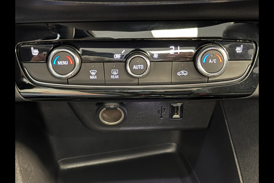 Opel CORSA-E Ultimate electrisch PANORAMADAK KEYLESS-GO CAMERA STOEL/ STUURVERWARMING DODEHOEKSENSOR Opel CORSA-E Ultimate electrisch PANORAMADAK KEYLESS-GO CAMERA STOEL/ STUURVERWARMING DODEHOEKSENSOR