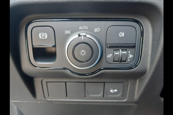 Mercedes-Benz eCitan ECC Airco Cruise control Parkeersensors Mercedes-Benz eCitan ECC Airco Cruise control Parkeersensors