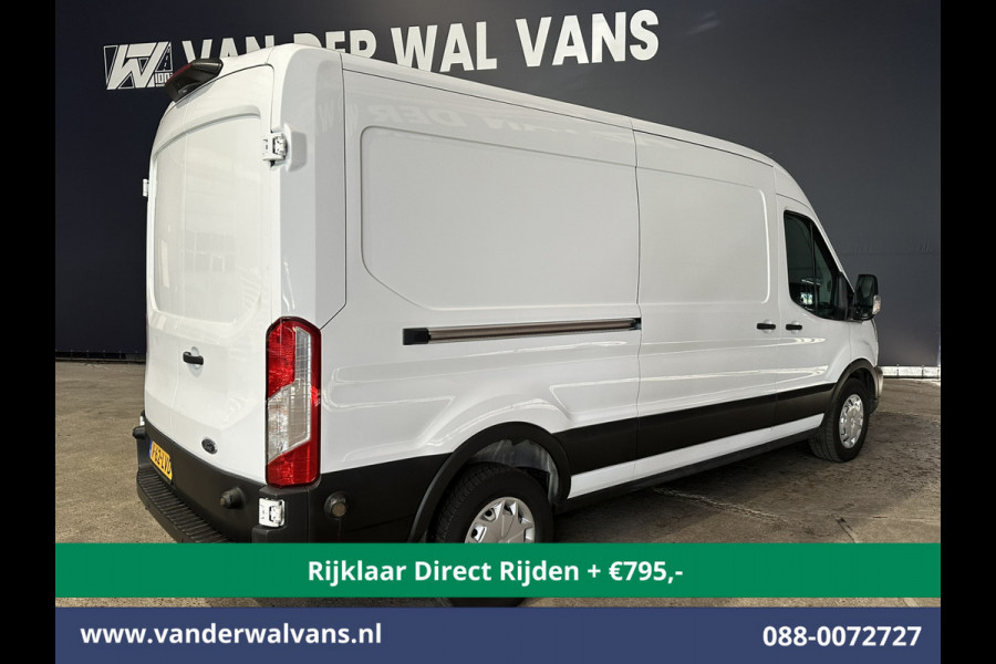 Ford Transit 2.0 TDCI 130pk L3H2 Euro6 *Rijklaar Direct Rijden* Airco | Camera | Navigatie | Cruisecontrol | Stoelverwarming Verwarmde voorruit, Parkeersensoren, Elektrisch verstelbare bestuurdersstoel, Bijrijdersbank