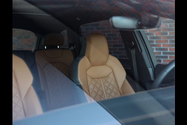 Audi Q7 60 TFSIe Quattro | Audi Exclusive - Pano - Trekhaak Audi Q7 60 TFSIe Quattro | Audi Exclusive - Pano - Trekhaak