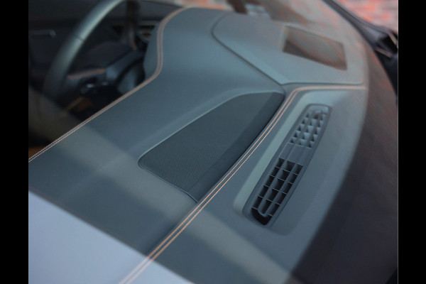 Audi Q7 60 TFSIe Quattro | Audi Exclusive - Pano - Trekhaak Audi Q7 60 TFSIe Quattro | Audi Exclusive - Pano - Trekhaak