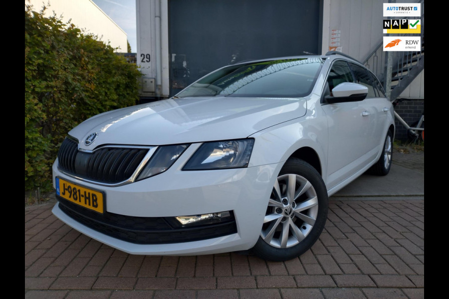 Škoda Octavia Combi 1.0 TSI Greentech Business Edition stoelverwarming Škoda Octavia Combi 1.0 TSI Greentech Business Edition stoelverwarming