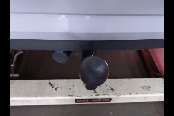 Škoda Octavia Combi 1.0 TSI Greentech Business Edition stoelverwarming Škoda Octavia Combi 1.0 TSI Greentech Business Edition stoelverwarming