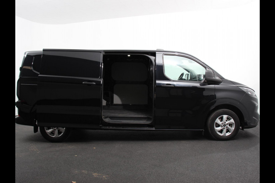 Ford Transit Custom 300 2.0 TDCI L2H1 Trend Nieuw Model Automaat 100 kw Navigatie Parkeersensoren Camera
