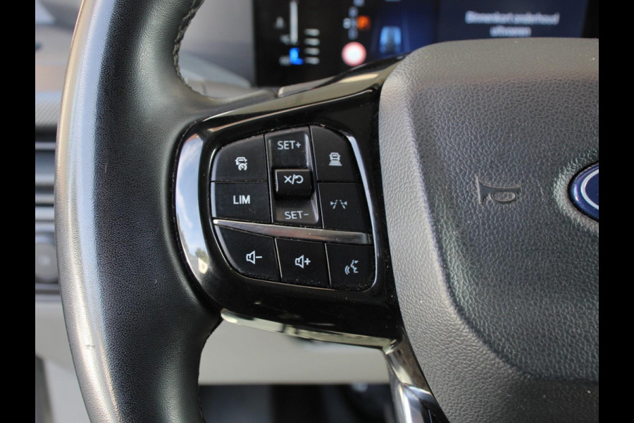 Ford Transit Custom 300 2.0 TDCI L2H1 Trend Nieuw Model Automaat 100 kw Navigatie Parkeersensoren Camera