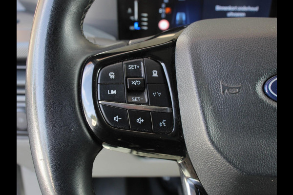 Ford Transit Custom 300 2.0 TDCI L2H1 Trend Nieuw Model Automaat 100 kw Navigatie Parkeersensoren Camera