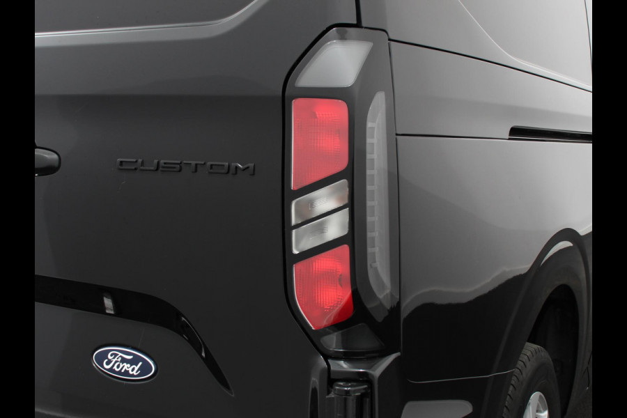 Ford Transit Custom 300 2.0 TDCI L2H1 Trend Nieuw Model Automaat 100 kw Navigatie Parkeersensoren Camera