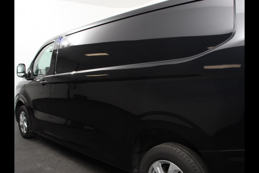 Ford Transit Custom 300 2.0 TDCI L2H1 Trend Nieuw Model Automaat 100 kw Navigatie Parkeersensoren Camera