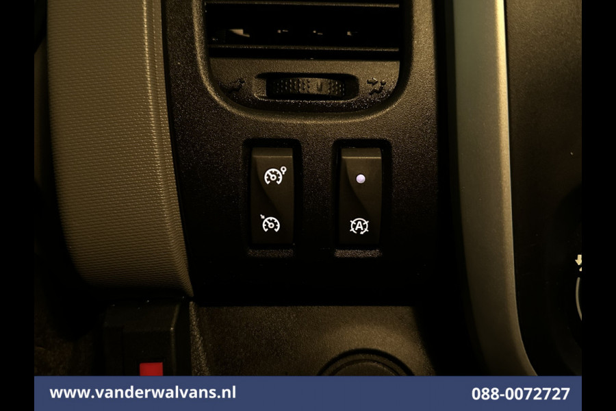 Renault Trafic 1.6 dCi L1H1 Euro6 Airco | Navigatie | Cruisecontrol | Trekhaak | Parkeersensoren Bijrijdersbank
