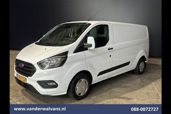 Ford Transit Custom 2.0 TDCI L2H1 Euro6 Airco | Camera | Navigatie | LED | Cruisecontrol | Stoelverwarming Apple Carplay, Android Auto, Verwarmde voorruit,  2800kg trekvermogen, parkeersensoren, Bijrijdersbank