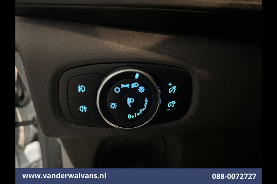 Ford Transit Custom 2.0 TDCI L2H1 Euro6 Airco | Camera | Navigatie | LED | Cruisecontrol | Stoelverwarming Apple Carplay, Android Auto, Verwarmde voorruit,  2800kg trekvermogen, parkeersensoren, Bijrijdersbank