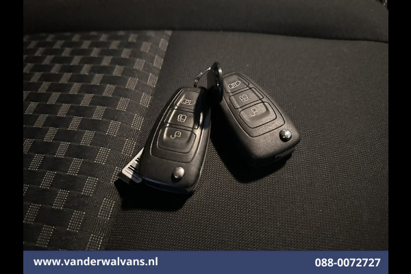 Ford Transit Custom 2.0 TDCI L2H1 Euro6 Airco | Camera | Navigatie | LED | Cruisecontrol | Stoelverwarming Apple Carplay, Android Auto, Verwarmde voorruit,  2800kg trekvermogen, parkeersensoren, Bijrijdersbank