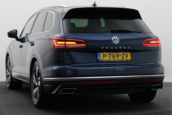 Volkswagen Touareg 3.0 TDI R-Line Automaat Luchtvering, Softclose, Leer, Head-Up, Memory, Stoelventilatie, 20" Volkswagen Touareg 3.0 TDI R-Line Automaat Luchtvering, Softclose, Leer, Head-Up, Memory, Stoelventilatie, 20"