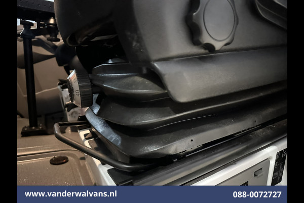 Mercedes-Benz Sprinter 316 CDI 164pk L2H2 Euro6 Airco | 2800kg Trekhaak | Cruisecontrol Parkeersensoren, Chauffeursstoel Mercedes-Benz Sprinter 316 CDI 164pk L2H2 Euro6 Airco | 2800kg Trekhaak | Cruisecontrol Parkeersensoren, Chauffeursstoel