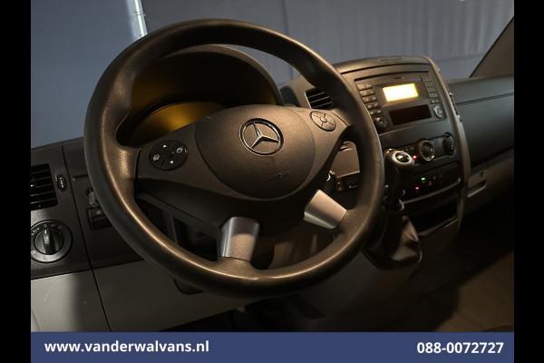 Mercedes-Benz Sprinter 316 CDI 164pk L2H2 Euro6 Airco | 2800kg Trekhaak | Cruisecontrol Parkeersensoren, Chauffeursstoel Mercedes-Benz Sprinter 316 CDI 164pk L2H2 Euro6 Airco | 2800kg Trekhaak | Cruisecontrol Parkeersensoren, Chauffeursstoel