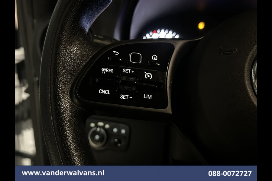 Mercedes-Benz Sprinter 315 CDI 150pk L3H2 Euro6 Airco | Navigatie | Front + Back Camera | Apple Carplay Android Auto, cruisecontrol, Chauffeursstoel, Parkeersensoren, Stoelverwarming, Bijrijdersbank