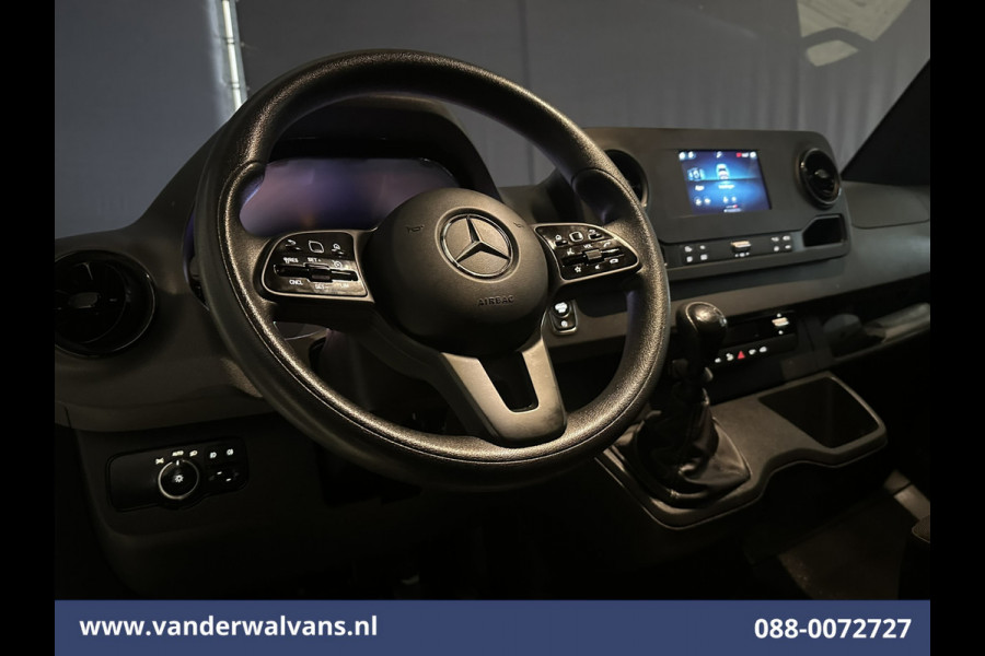 Mercedes-Benz Sprinter 315 CDI 150pk L3H2 Euro6 Airco | Navigatie | Front + Back Camera | Apple Carplay Android Auto, cruisecontrol, Chauffeursstoel, Parkeersensoren, Stoelverwarming, Bijrijdersbank
