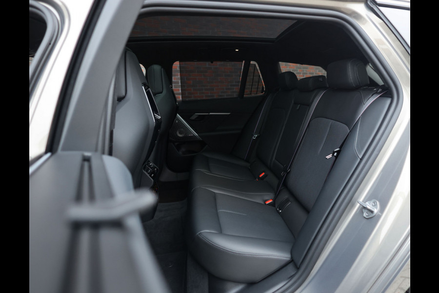 BMW 5 Serie Touring 550e xDrive | M Sport Pro - Pano - Trekhaak BMW 5 Serie Touring 550e xDrive | M Sport Pro - Pano - Trekhaak