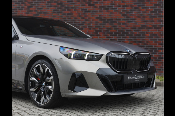 BMW 5 Serie Touring 550e xDrive | M Sport Pro - Pano - Trekhaak BMW 5 Serie Touring 550e xDrive | M Sport Pro - Pano - Trekhaak