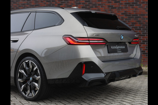 BMW 5 Serie Touring 550e xDrive | M Sport Pro - Pano - Trekhaak BMW 5 Serie Touring 550e xDrive | M Sport Pro - Pano - Trekhaak