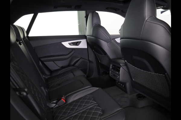 Audi Q8 55 TFSI e quattro Pro Line S 394pk | Servosluiting | Panoramadak | B&O | Ass.Plus.Remote | Sportstoel Plus | 23'' inch zilver | Trekhaak |