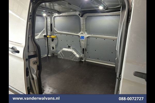 Ford Transit Custom 2.0 TDCI 130pk L1H1 Euro6 Airco | Camera | LED | Cruisecontrol | Apple Carplay | 2500kg Trekhaak Android Auto, Parkeersensoren, Stoelverwarming, Verwarmde voorruit, Bijrijdersbank Ford Transit Custom 2.0 TDCI 130pk L1H1 Euro6 Airco | Camera | LED | Cruisecontrol | Apple Carplay | 2500kg Trekhaak Android Auto, Parkeersensoren, Stoelverwarming, Verwarmde voorruit, Bijrijdersbank