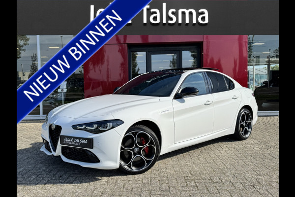 Alfa Romeo Giulia 2.0 T GME AWD Veloce | 19" Velgen | Panoramadak | Adas 2 | Carplay en Android Alfa Romeo Giulia 2.0 T GME AWD Veloce | 19" Velgen | Panoramadak | Adas 2 | Carplay en Android