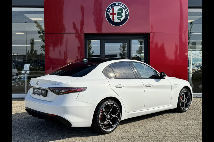 Alfa Romeo Giulia 2.0 T GME AWD Veloce | 19" Velgen | Panoramadak | Adas 2 | Carplay en Android Alfa Romeo Giulia 2.0 T GME AWD Veloce | 19" Velgen | Panoramadak | Adas 2 | Carplay en Android