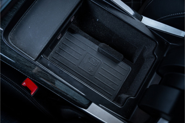 Audi Q8 60 TFSI e quattro Competition S-Line l RS Seat l Panorama l Massage l Softclose Audi Q8 60 TFSI e quattro Competition S-Line l RS Seat l Panorama l Massage l Softclose