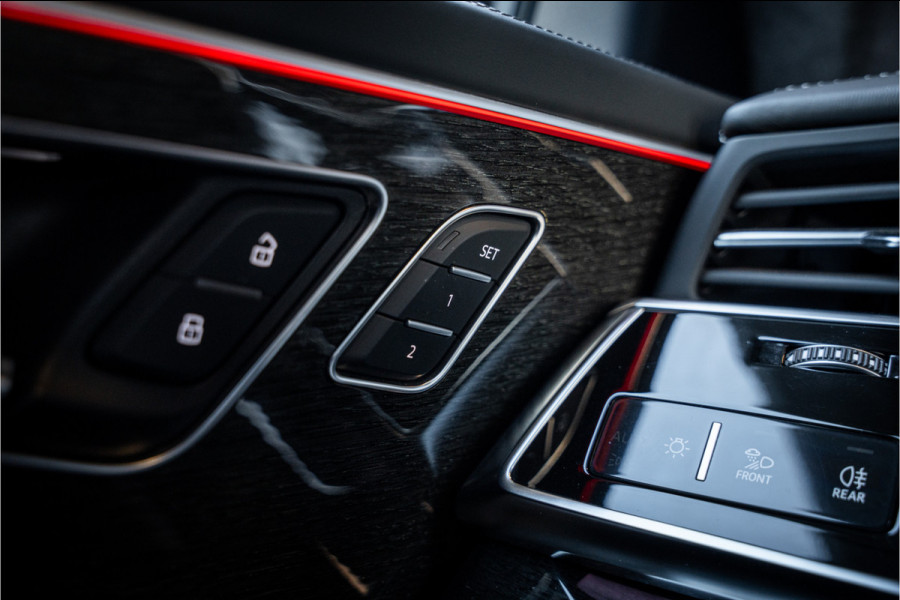 Audi Q8 60 TFSI e quattro Competition S-Line l RS Seat l Panorama l Massage l Softclose Audi Q8 60 TFSI e quattro Competition S-Line l RS Seat l Panorama l Massage l Softclose