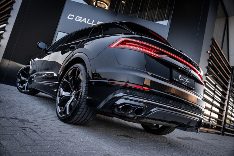 Audi Q8 60 TFSI e quattro Competition S-Line l RS Seat l Panorama l Massage l Softclose Audi Q8 60 TFSI e quattro Competition S-Line l RS Seat l Panorama l Massage l Softclose