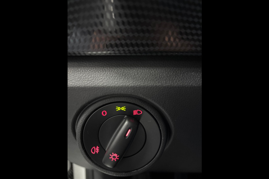 Volkswagen up! 1.0 BMT move up! NWE Model | Airco | DAB+ | 5 deurs | Elktr. pakket