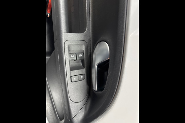 Volkswagen up! 1.0 BMT move up! NWE Model | Airco | DAB+ | 5 deurs | Elktr. pakket