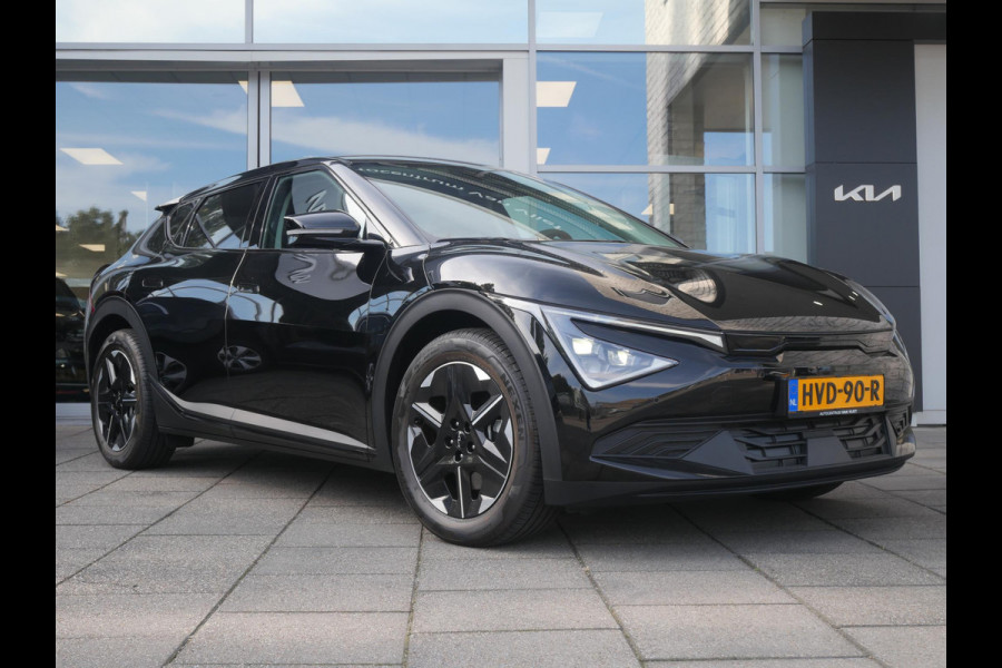 Kia Ev6 Black Edition 63 kWh | Navi | Clima | Carplay | 19'' LM l 428 km Actieradius Kia Ev6 Black Edition 63 kWh | Navi | Clima | Carplay | 19'' LM l 428 km Actieradius