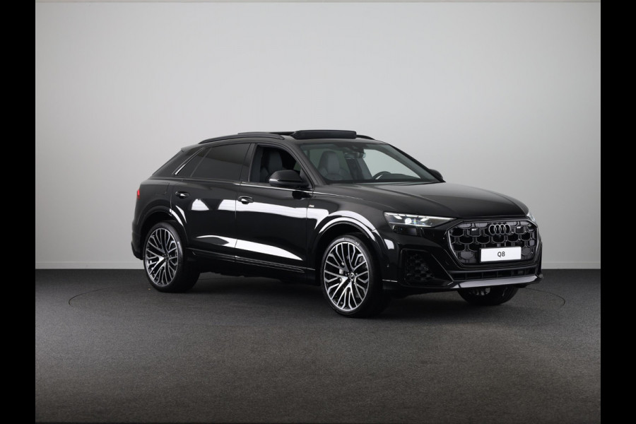 Audi Q8 55 TFSI e quattro Pro Line S 394pk | Servosluiting | Panoramadak | B&O | Ass.Plus.Remote | Sportstoel Plus | 23'' inch zilver | Trekhaak |