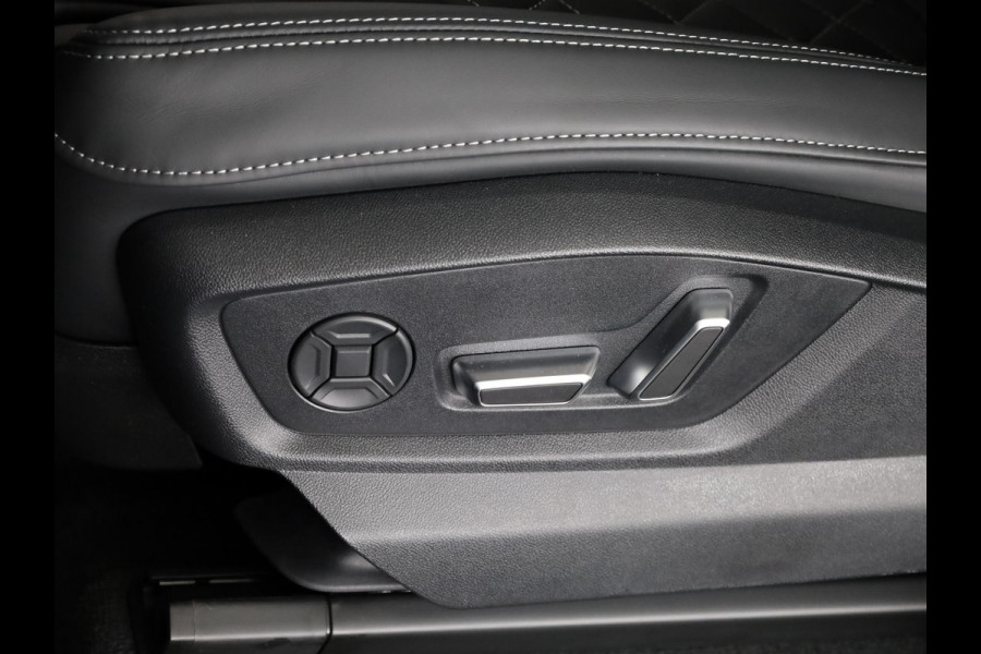 Audi Q8 55 TFSI e quattro Pro Line S 394pk | Servosluiting | Panoramadak | B&O | Ass.Plus.Remote | Sportstoel Plus | 23'' inch zilver | Trekhaak |