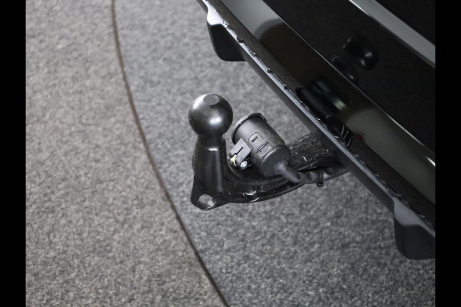 Audi Q8 55 TFSI e quattro Pro Line S 394pk | Servosluiting | Panoramadak | B&O | Ass.Plus.Remote | Sportstoel Plus | 23'' inch zilver | Trekhaak |