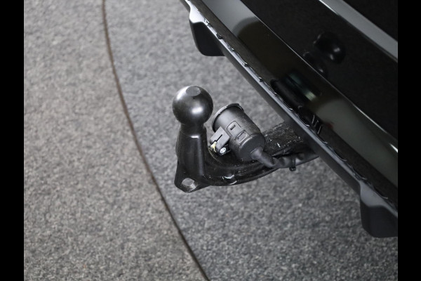 Audi Q8 55 TFSI e quattro Pro Line S 394pk | Servosluiting | Panoramadak | B&O | Ass.Plus.Remote | Sportstoel Plus | 23'' inch zilver | Trekhaak |