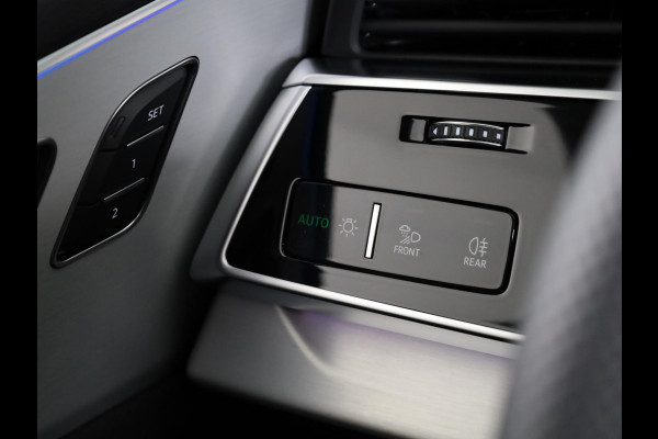 Audi Q8 55 TFSI e quattro Pro Line S 394pk | Servosluiting | Panoramadak | B&O | Ass.Plus.Remote | Sportstoel Plus | 23'' inch zilver | Trekhaak |