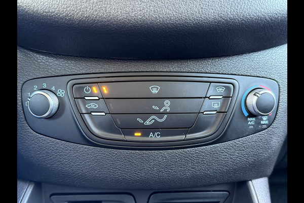 Ford Transit Courier BWJ 2017 | 1.5 TDCI 75PK Trend | AIRCO | TREKHAAK | NAVI | CRUISE | PDC |